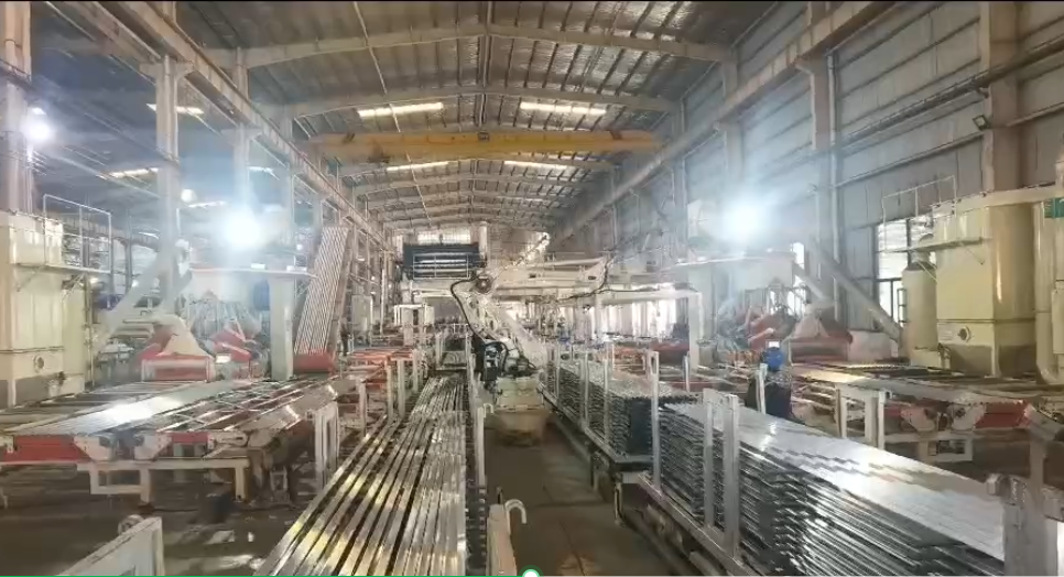 光伏邊框自動裝框機器人