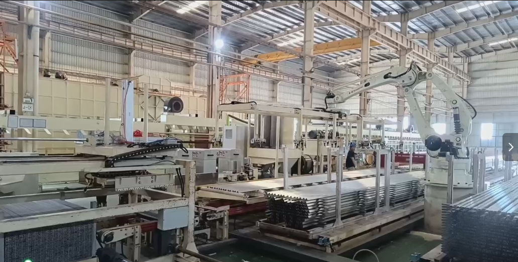 光伏邊框自動裝框機器人